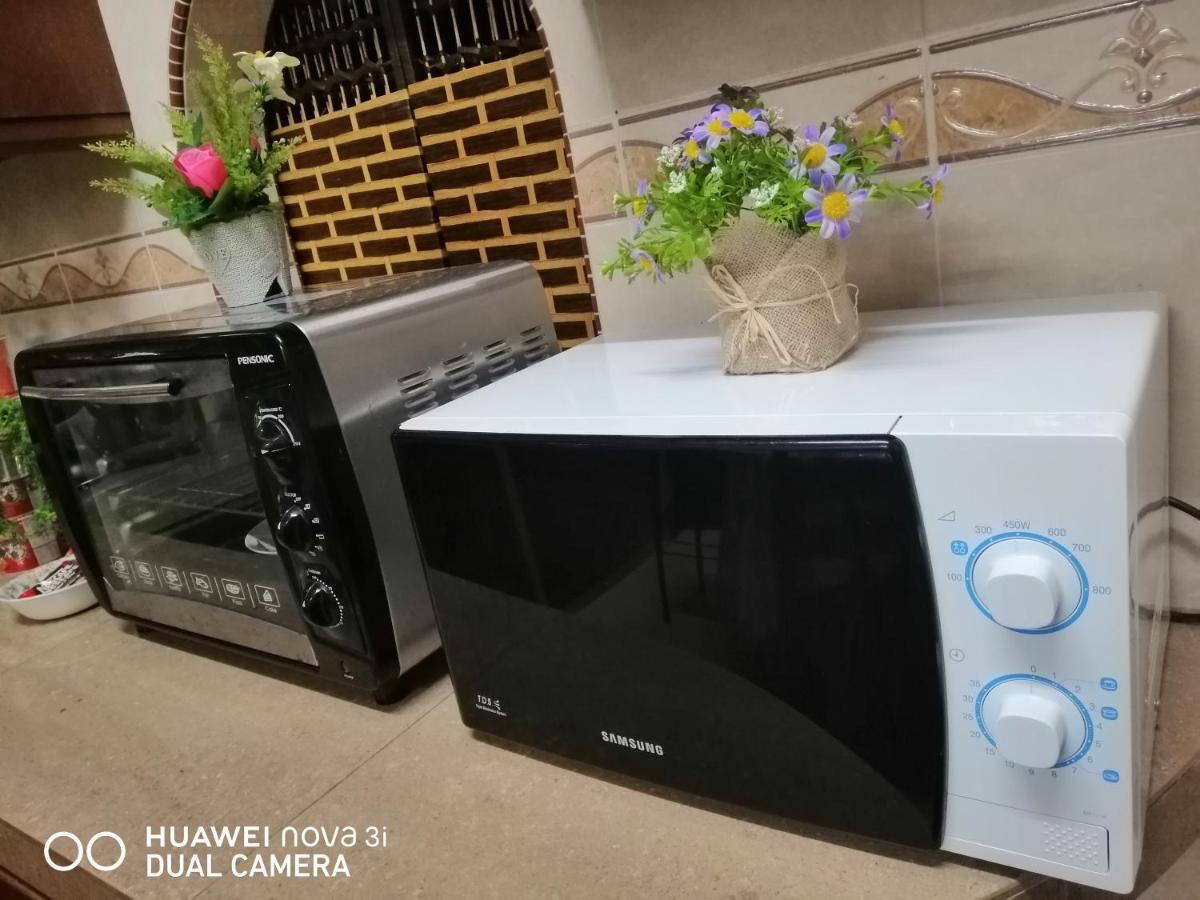 Basrie Villa "Mslim Only" - Mini Cinema , Private Pool , Wi-Fi , Netflix مُوار المظهر الخارجي الصورة
